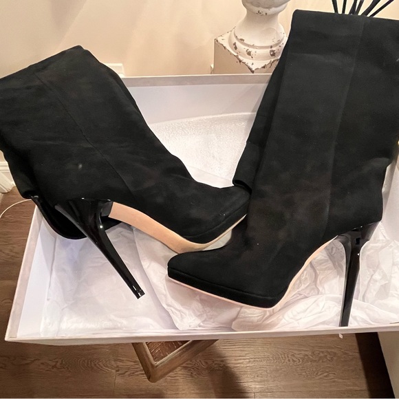 Jimmy Choo boots from the 2024 collection runway new  never worn brand new - Picture 2 of 11